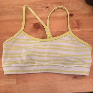 Lululemon sports bra